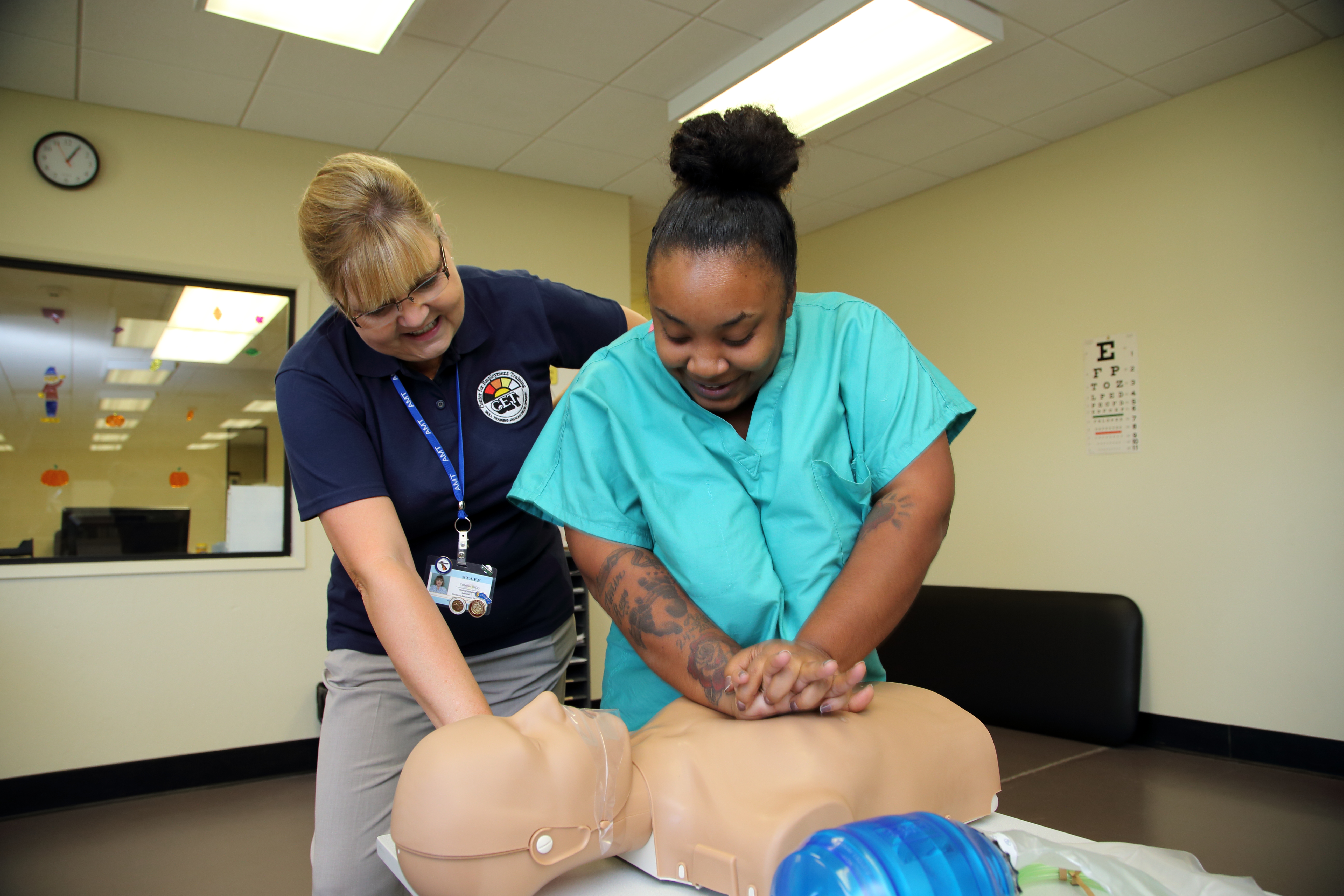 A World of Possibility: Job Training Programs for Youth - CET