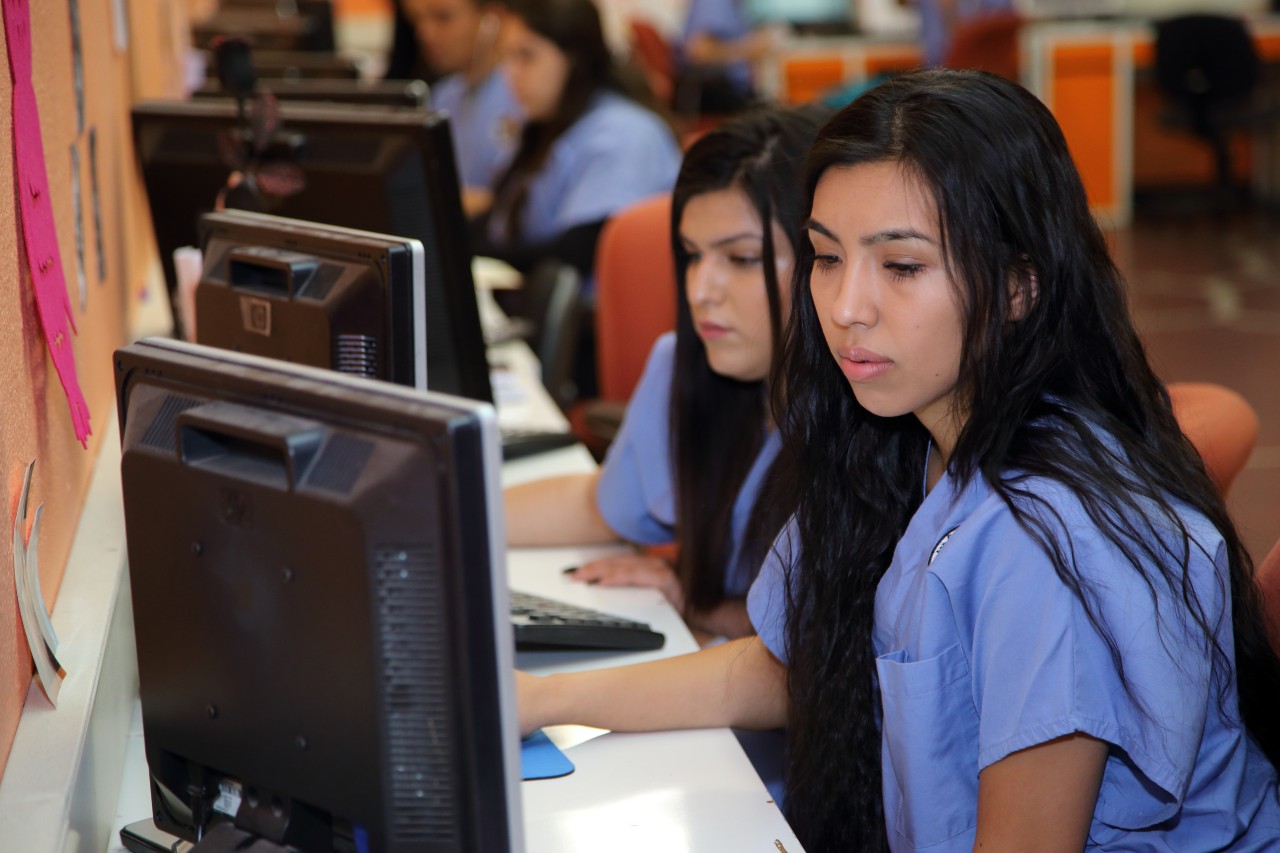 How To Get a Rewarding Medical Career Helping Manage Patient Safety - CET